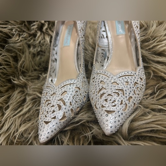 Blue by Betsey Johnson Blue Elsa Dress Pump Size 10 - Picture 3 of 16